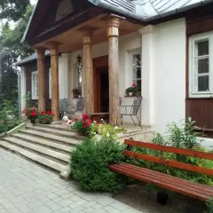 Dworek ojca Mateusza w Sandomierzu - idealne miejsce na wypoczynek
