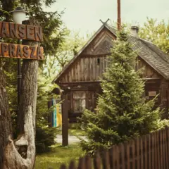 Skansen w Nowogrodzie – odkryj fascynującą historię i kulturę Kurpiowską