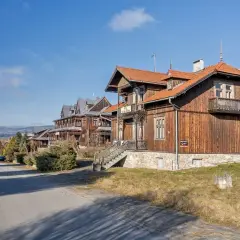 Skansen Czorsztyn: Odkryj fascynujące atrakcje i piękne widoki