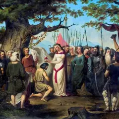 Scena z obrazu przedstawiająca moment, gdzie odbył się chrzest polski. Dama w bieli podaje krzyż klęczącemu mężczyźnie.
