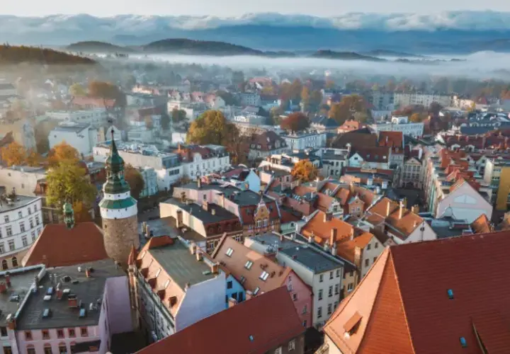 Co zwiedzać w Jeleniej Górze? Odkryj ukryte skarby miasta