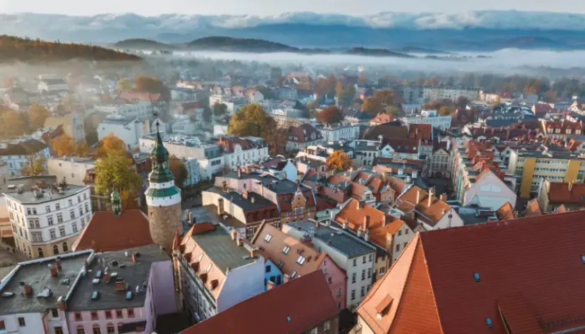 Co zwiedzać w Jeleniej Górze? Odkryj ukryte skarby miasta