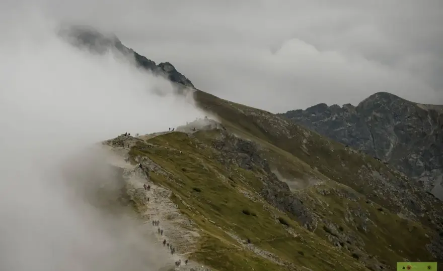 Tatry Zachodnie - Szczyty dla Ciebie. Wybierz idealną trasę!