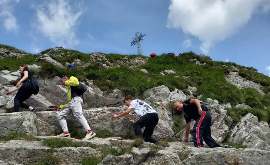 Czy szlak na Giewont jest otwarty? Sprawdź aktualne warunki!