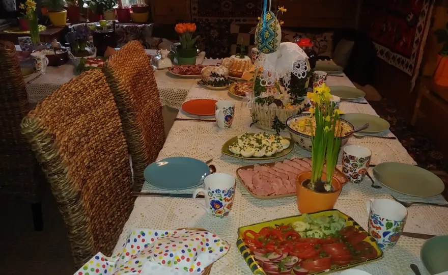 Ile kosztuje śniadanie w agroturystyce? Sprawdź ceny i oferty