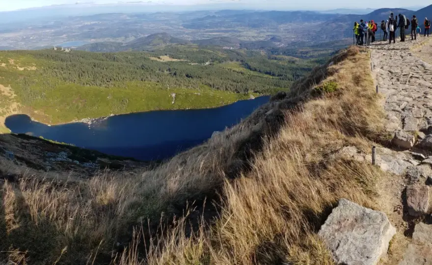 Górskie jeziora cyrkowe - Planuj wyprawę w Tatry i Karkonosze