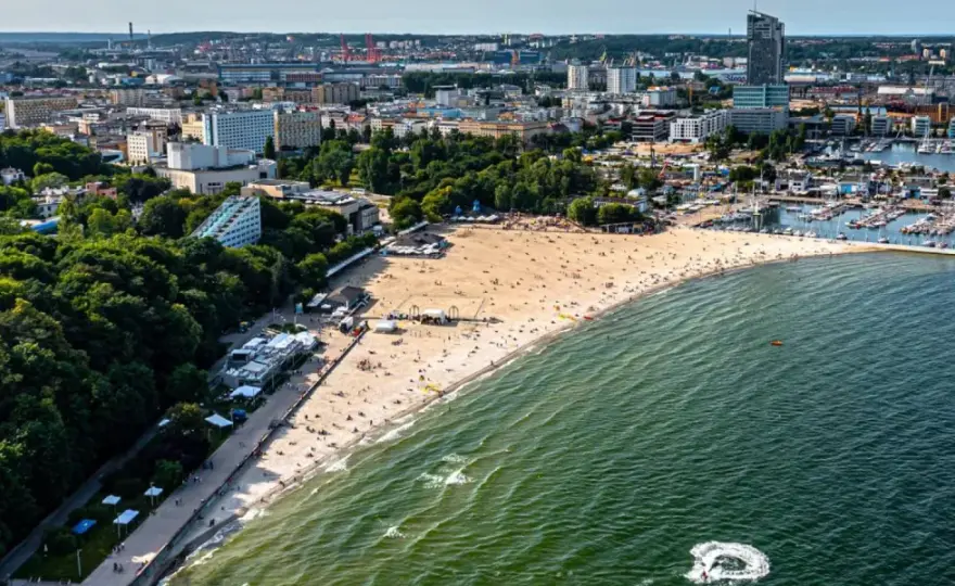 Bulwar Nadmorski Gdynia - zobacz więcej niż tylko morze