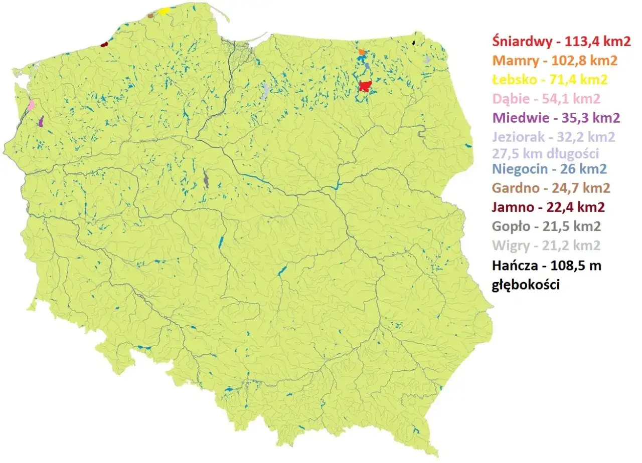 Mapa Polski z zaznaczonymi jeziorami. Wśród nich znajduje się jezioro krasowe Hańcza, najgłębsze w kraju.